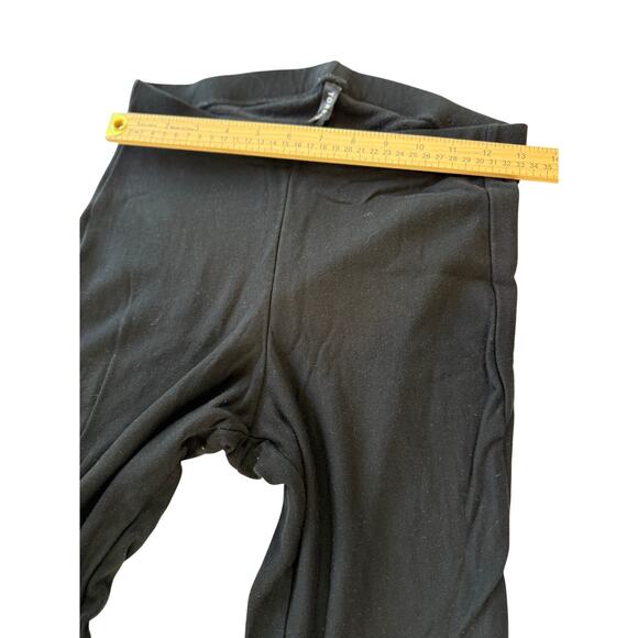 TORRID Black Fleece Lined Sz Large Leggings GUC - Picture 3 of 9